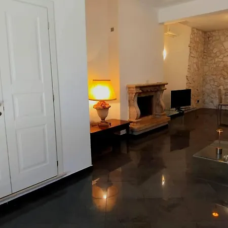 Bellavista Villa *